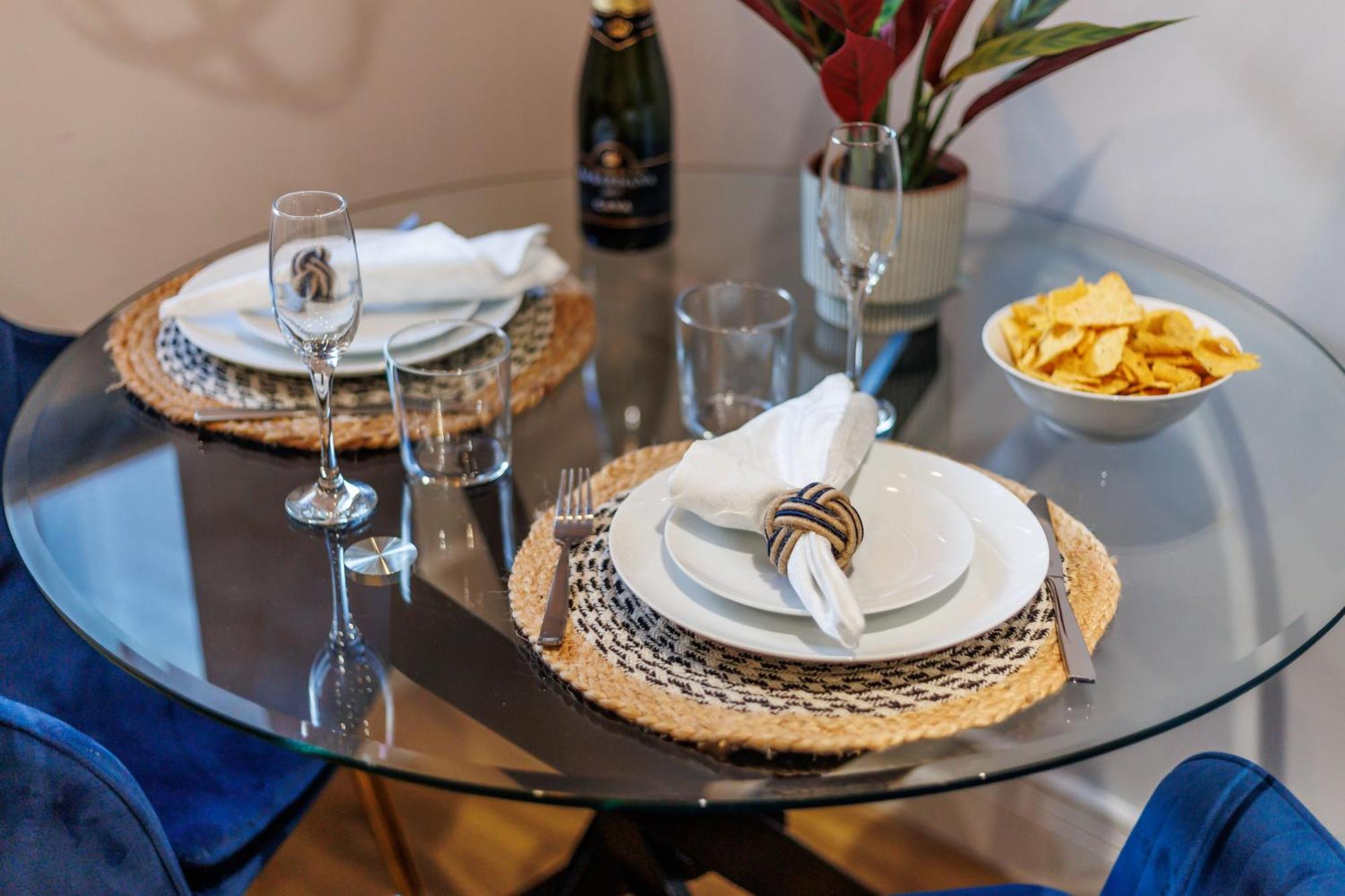 Sea Breeze - Coast Apartment บอร์นมัธ ภายนอก รูปภาพ