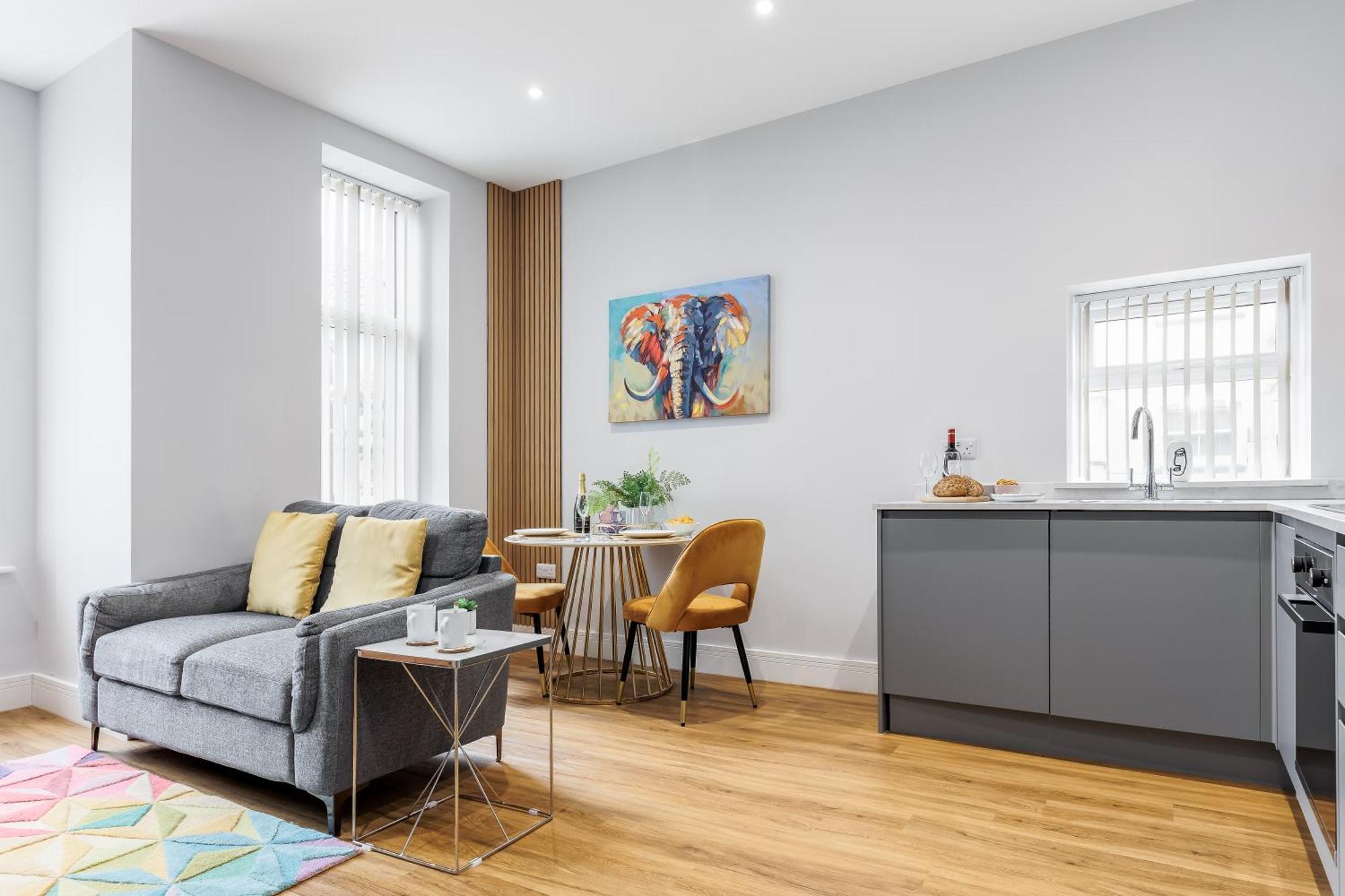Sea Breeze - Coast Apartment บอร์นมัธ ภายนอก รูปภาพ